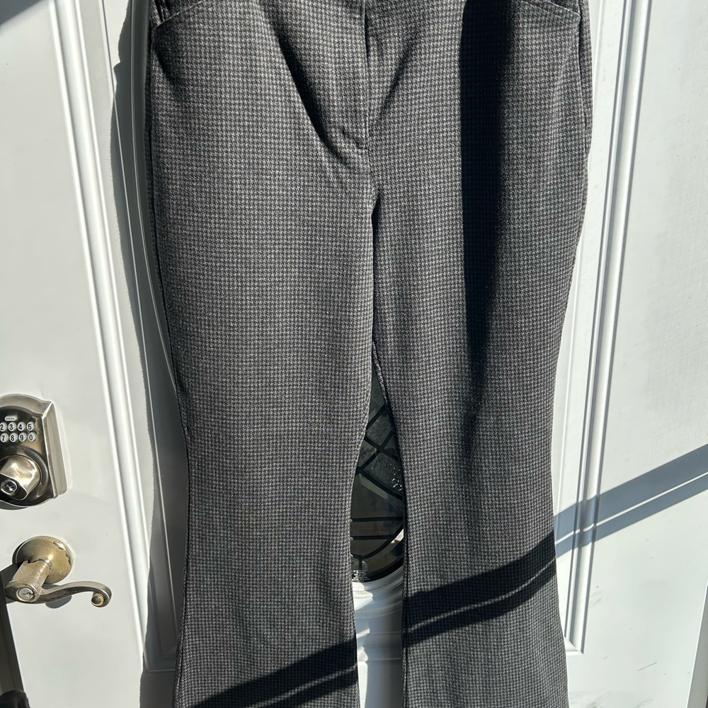 Express Black and Gray Houndstooth Knit Jeans, size 12